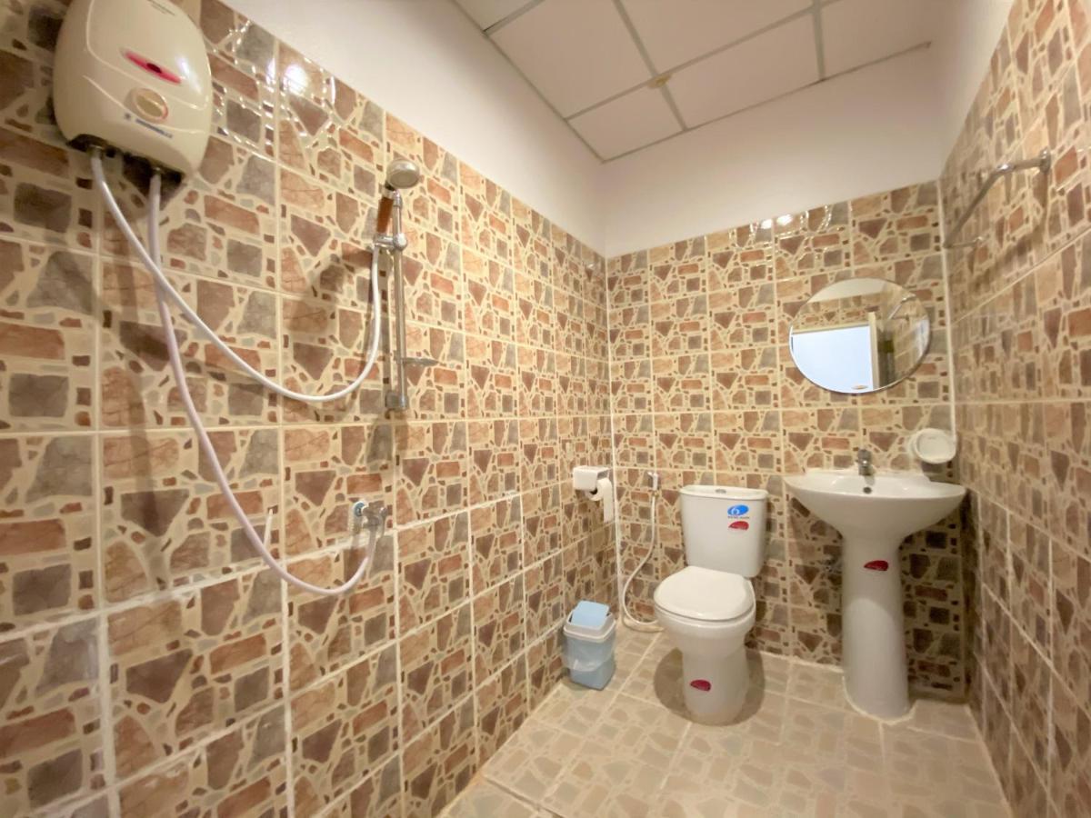 Som Guesthouse Patong Eksteriør bilde